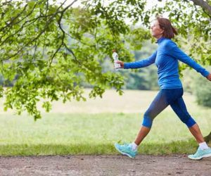 سبع فوائد للمشي يمكن أن تحسن صحتك