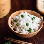 الأرز الياباني بالبازلاء الخضراء