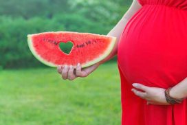 أضرار البطيخ للحامل بفترة الحمل