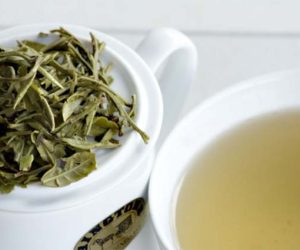 الشاي الأبيض يكافح تجاعيد البشرة والأورام