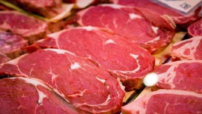 اللحوم الحمراء مادة غذائية خطيرة