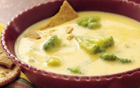 شوربة البروكلي بالجبن الشيدر