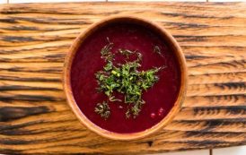 شوربة الشمندر مع البطاطس