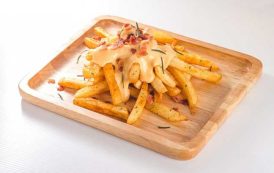 عمل صوص جبنة شيدر للبطاطس المقلية