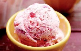 عمل آيس كريم صحي ولذيذ بدون كريمة خفق