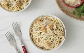 مكرونة سباغيتي كاربونارا بالدجاج ‏