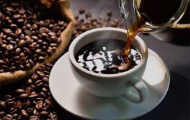 عمل القهوة الأمريكية بدون الجهاز