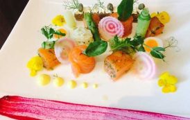 سلمون مدخن و مطهو بالتوابل العطرية