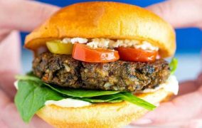 برجر نباتى بالخضروات الطازجة