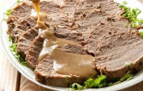 ‎ ‎اللحمة الباردة بالصوص البني