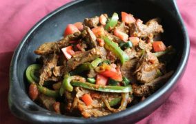 كبدة الغنم بالخضار