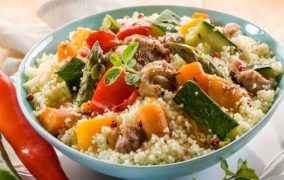 كسكسي بلحم الغنم على الطريقة المغربية