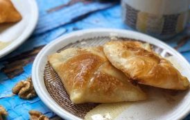 مطبق حلو بالجوز والقرفة