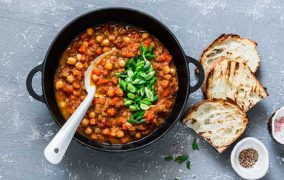 يخنة الحمص والخضار