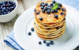 بان كيك التوت الصحي