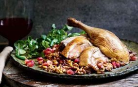 بط محشي بالفريك