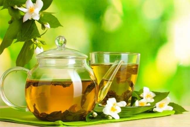 فوائد الشاي الأخضر للبشرة