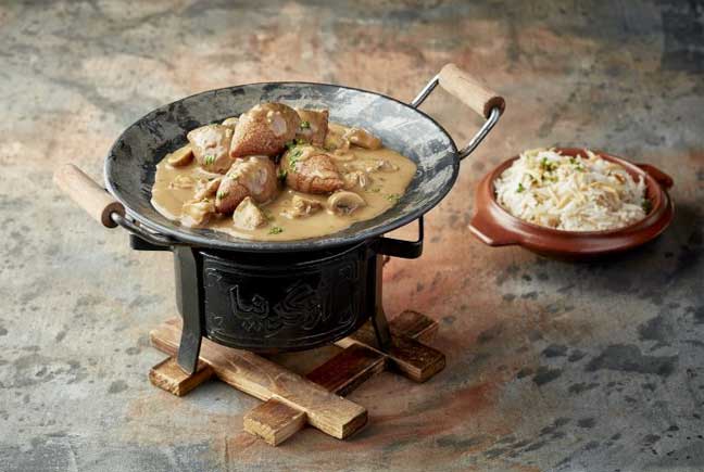 كبة ستروغونوف مع الأرز بالشعيرية