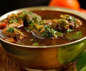 السبانخ باللحم على الطريقة السعودية